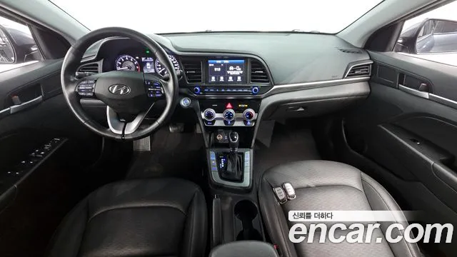 Hyundai AVANTE 2019 — фото 7