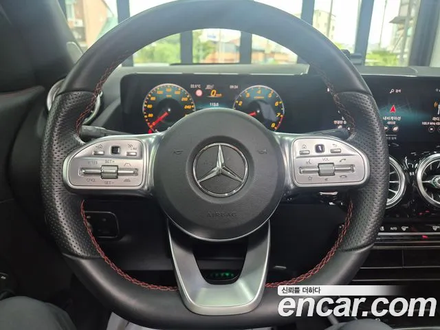 Mercedes-Benz GLA-Class 2021 — фото 14