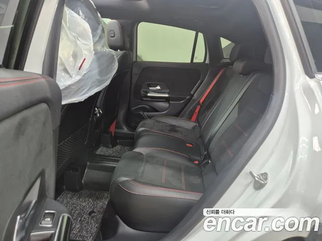 Mercedes-Benz GLA-Class 2021 — фото 19