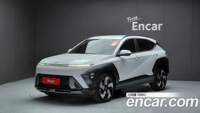 Hyundai Kona 2023 — фото 1