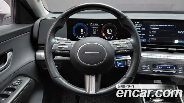 Hyundai Kona 2023 — фото 19