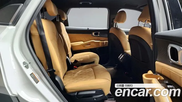 Kia Sorento 2021 — фото 17