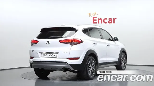 Hyundai Tucson 2017 — фото 2