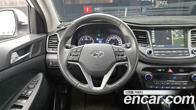 Hyundai Tucson 2017 — фото 19