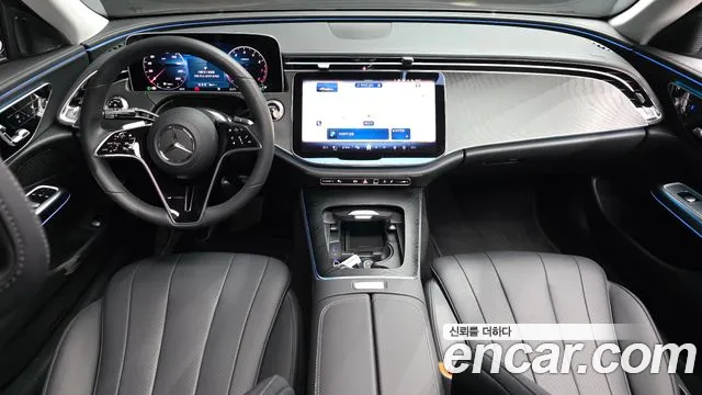 Mercedes-Benz E-Class 2025 — фото 10