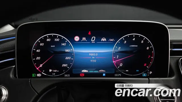 Mercedes-Benz E-Class 2025 — фото 11