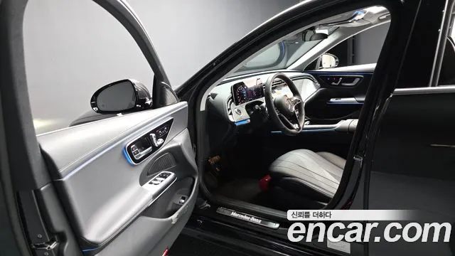 Mercedes-Benz E-Class 2025 — фото 13