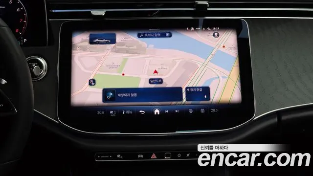 Mercedes-Benz E-Class 2025 — фото 20