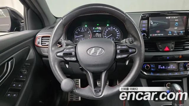 Hyundai i30 2020 — фото 19
