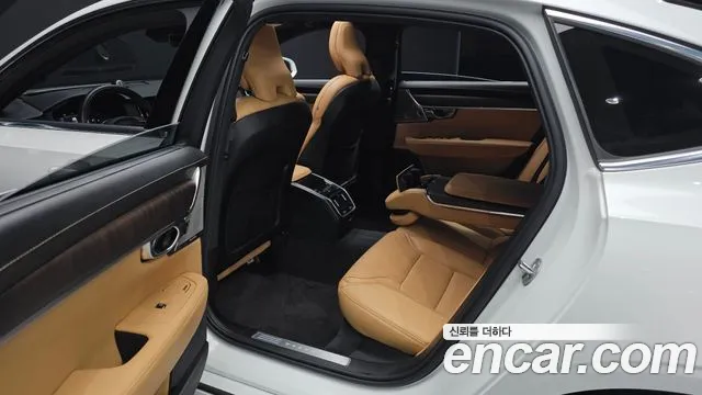 Volvo S90 2022 — фото 18