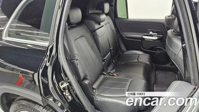Mercedes-Benz GLB-Class 2021 — фото 12