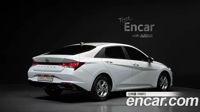 Hyundai AVANTE 2021 — фото 2