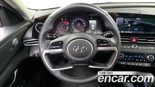 Hyundai AVANTE 2021 — фото 13