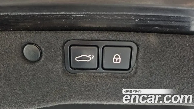 Hyundai Equus 2015 — фото 20