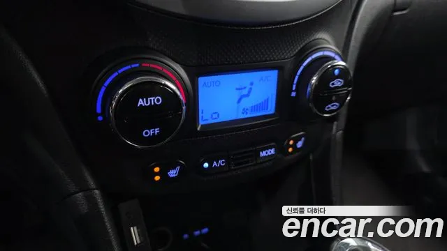 Hyundai Accent 2012 — фото 17