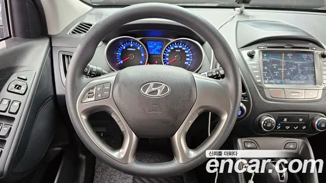 Hyundai Tucson 2015 — фото 19