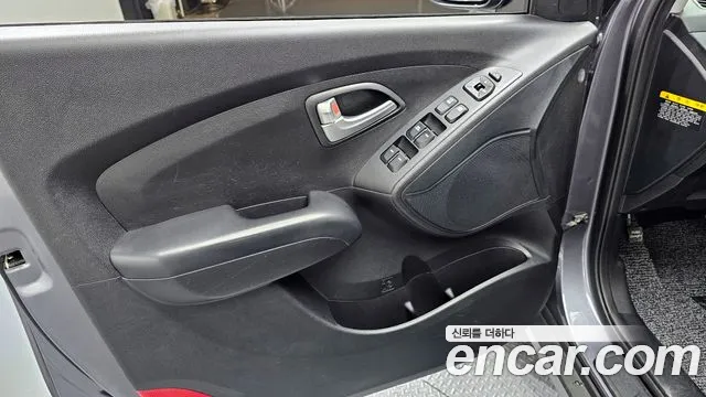 Hyundai Tucson 2015 — фото 14