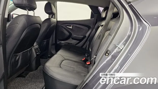 Hyundai Tucson 2015 — фото 16