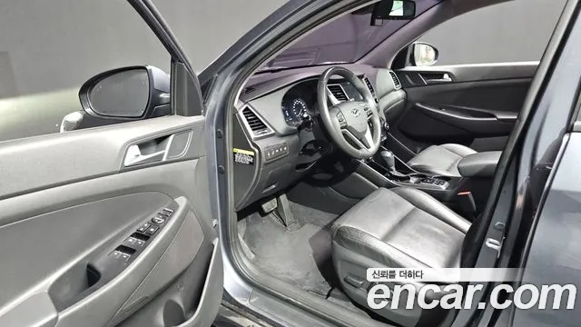 Hyundai Tucson 2018 — фото 10