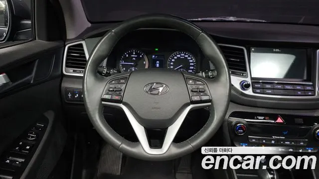 Hyundai Tucson 2018 — фото 12