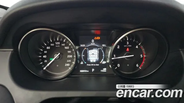 Land Rover Discovery Sport 2018 — фото 11