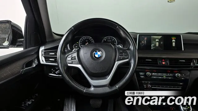 BMW X5 2016 — фото 12