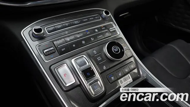 Hyundai Santafe 2021 — фото 12