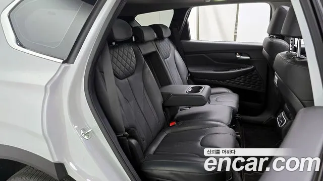 Hyundai Santafe 2021 — фото 17