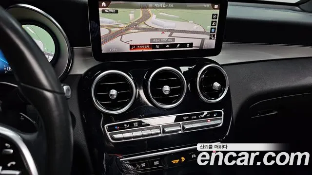 Mercedes-Benz GLC-Class 2020 — фото 19