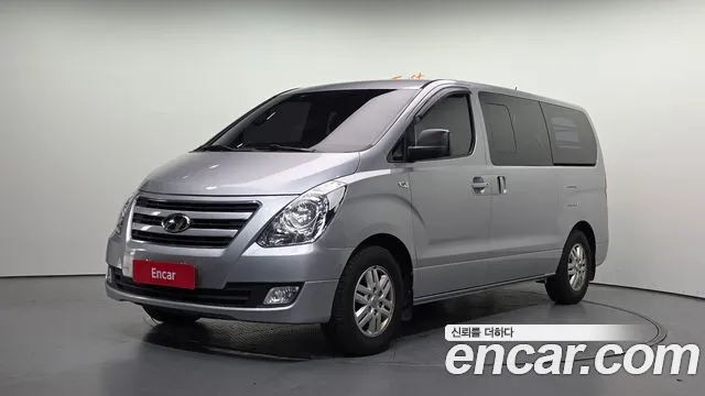 Hyundai Starex 2017 — фото 1