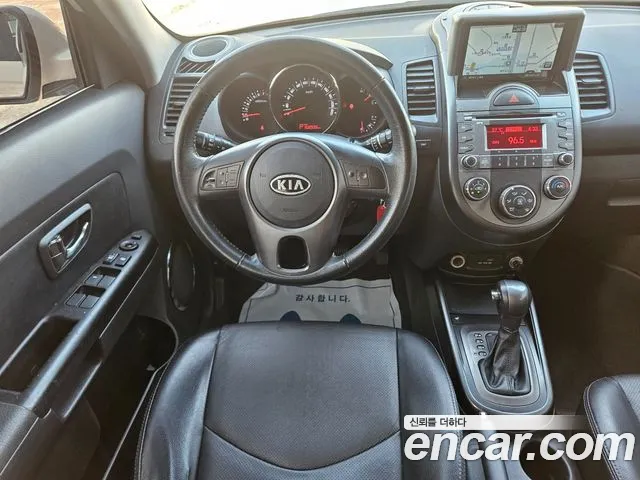 Kia Soul 2010 — фото 12