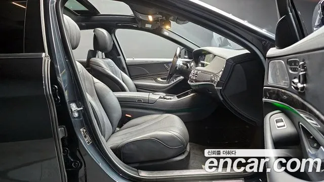 Mercedes-Benz S-Class 2018 — фото 16