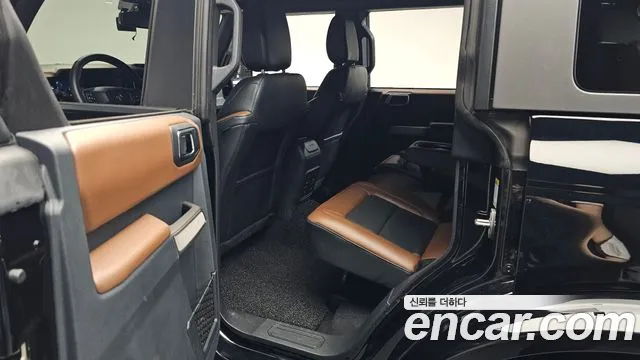 Ford Bronco 2023 — фото 16