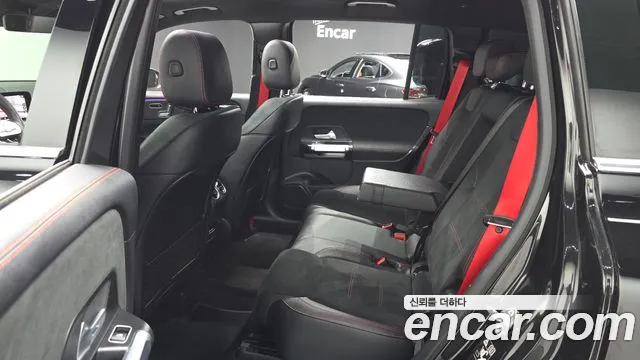 Mercedes-Benz GLB-Class 2022 — фото 18
