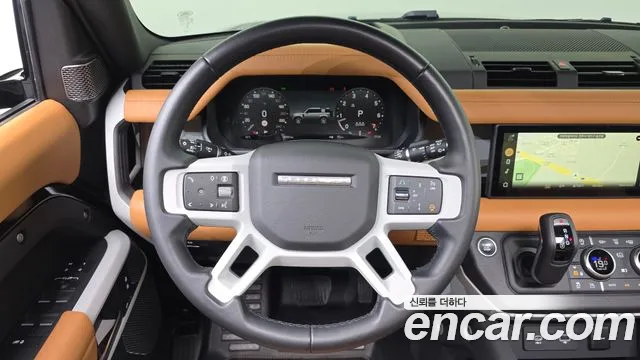 Land Rover Defender 2024 — фото 20