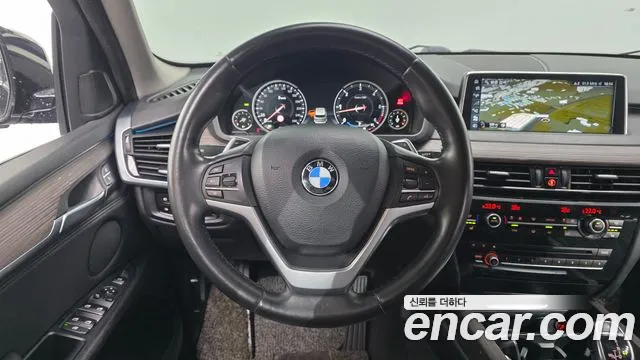 BMW X5 2017 — фото 20