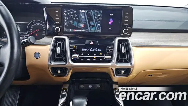 Kia Sorento 2022 — фото 14