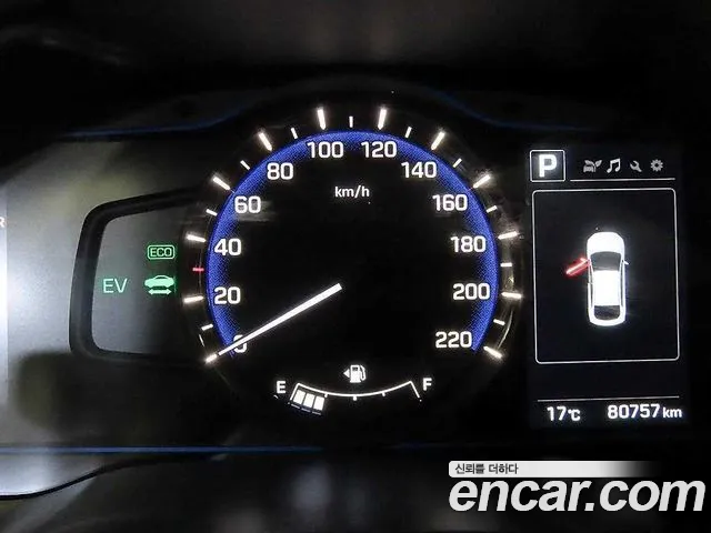 Hyundai Ioniq 2017 — фото 9