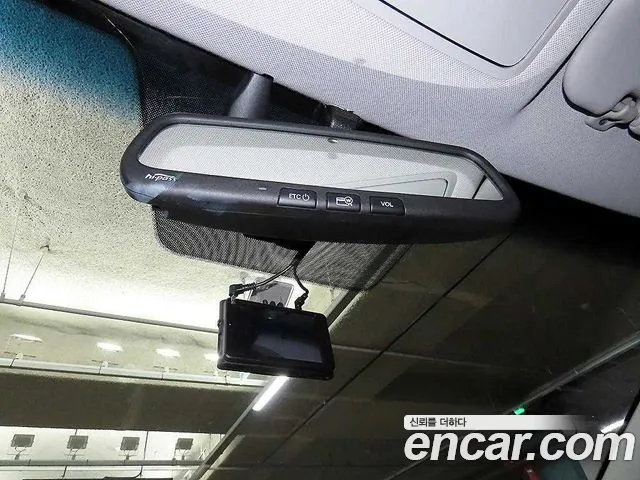 Hyundai Ioniq 2017 — фото 14