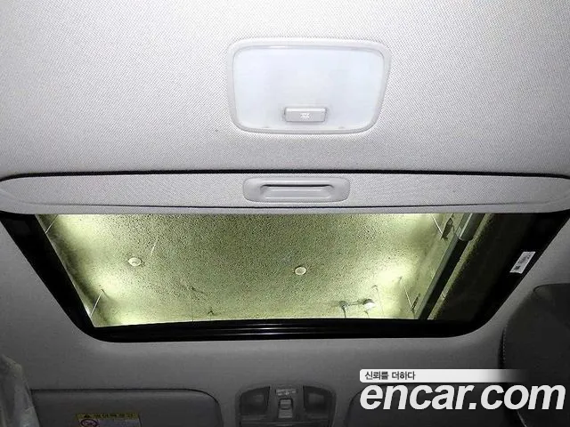 Hyundai Ioniq 2017 — фото 16
