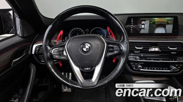 BMW 5-Series 2017 — фото 12
