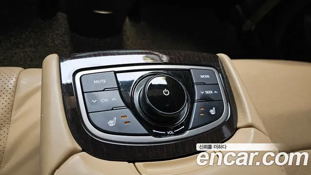 Hyundai Grandeur 2012 — фото 14