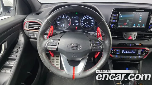 Hyundai i30 2018 — фото 19