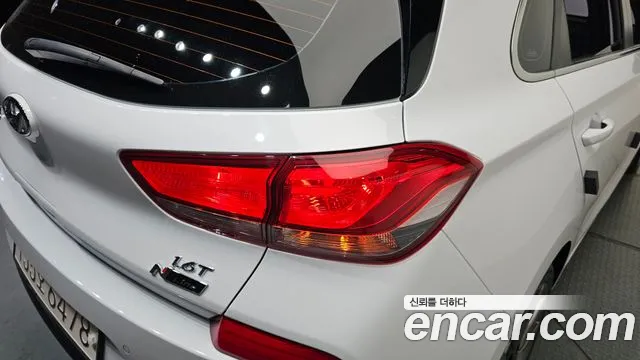 Hyundai i30 2018 — фото 9