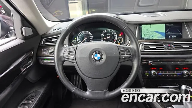 BMW 7-Series 2013 — фото 13