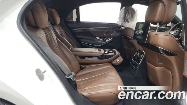 Mercedes-Benz S-Class 2018 — фото 11