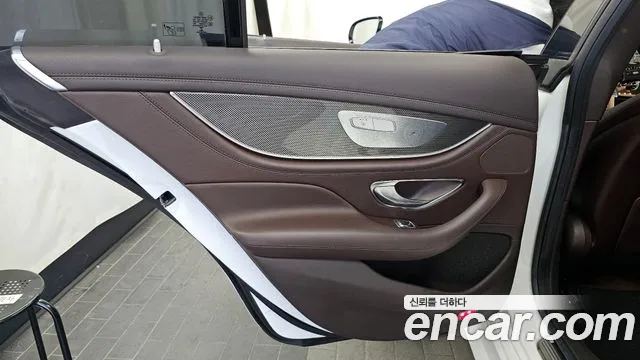 Mercedes-Benz CLS-Class 2019 — фото 15