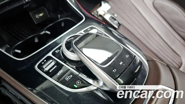 Mercedes-Benz CLS-Class 2019 — фото 16