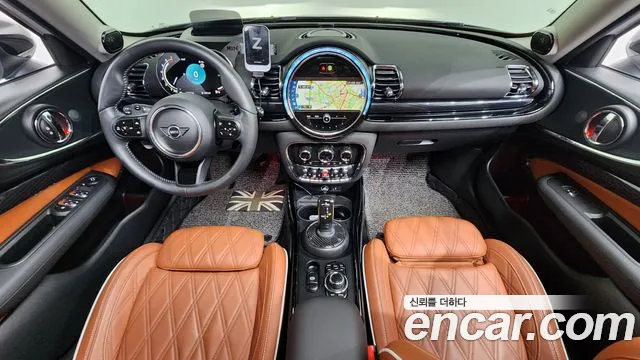 Mini Clubman 2024 — фото 10