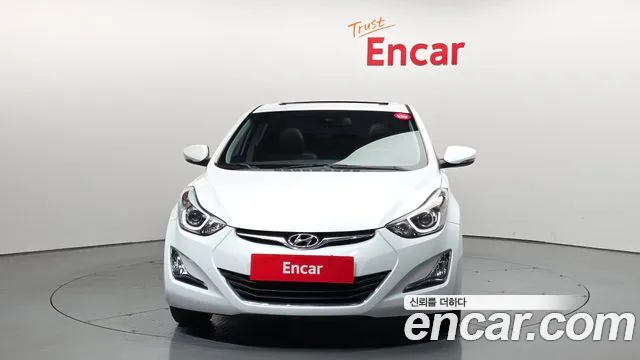 Hyundai AVANTE 2015 — фото 3